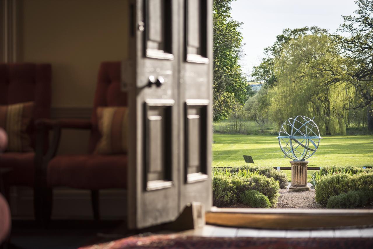 Hinxton Hall Hotel And Conference Centre Exteriér fotografie