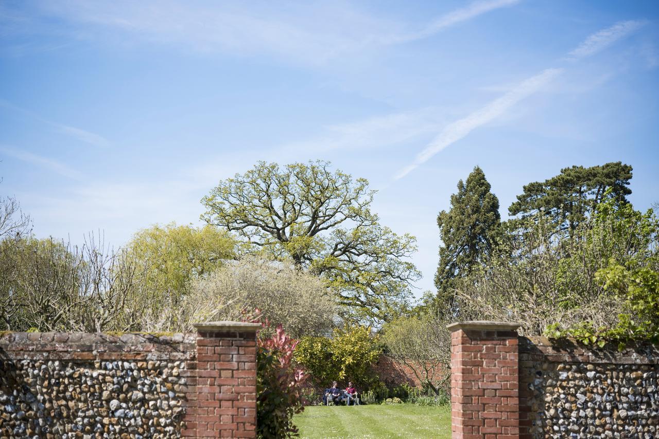 Hinxton Hall Hotel And Conference Centre Exteriér fotografie